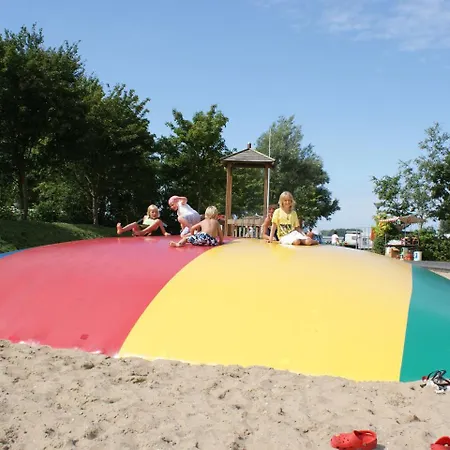 Holiday Droompark Molengroet.50 Prázdninový dům *